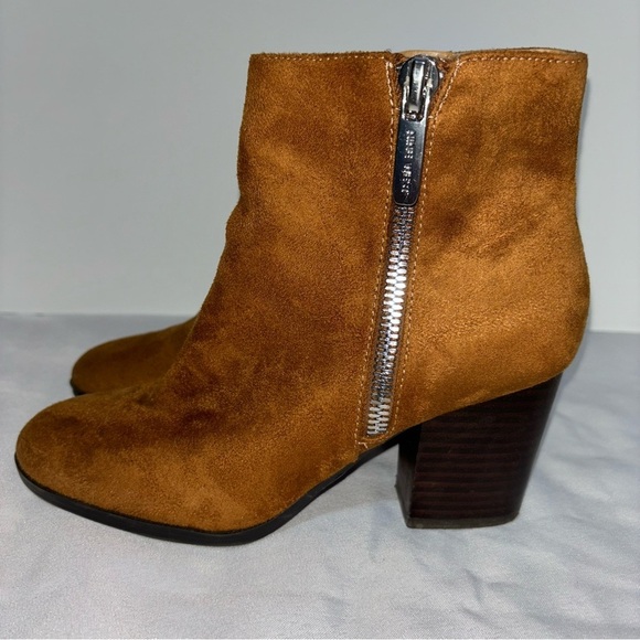 Nine West WNNEVA2 Women's Ankle Boots Brown Faux Suede  Size 6.5 - Picture 6 of 12